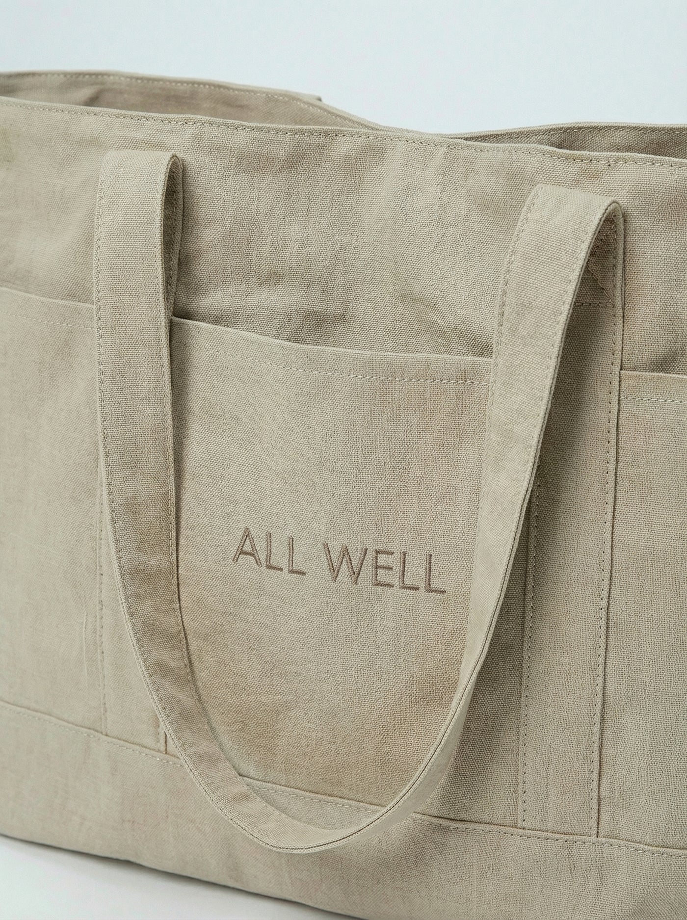 ALL WELL Tote